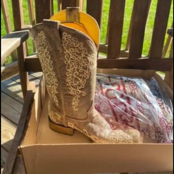 corral boots - Picture 1 of 1